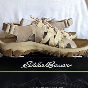 EDDIE BAUER SHADES TAUPE SIZE8